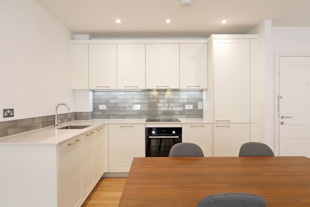 Property photo 1 of 17 Carraway Road_20_...
