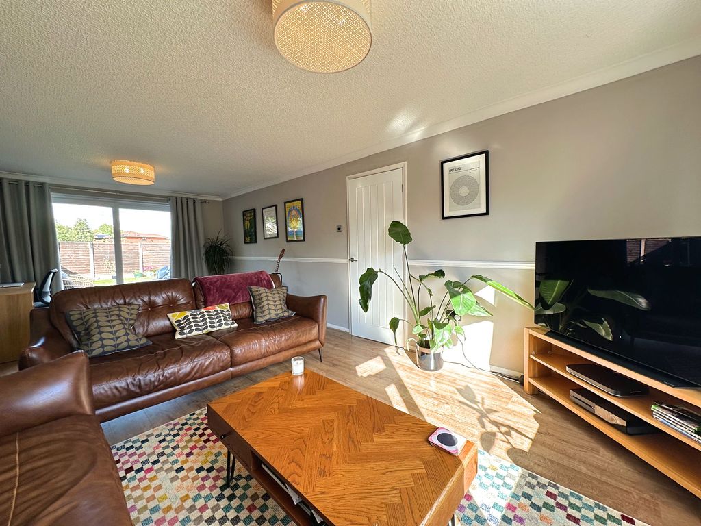 Property photo 3 of 36