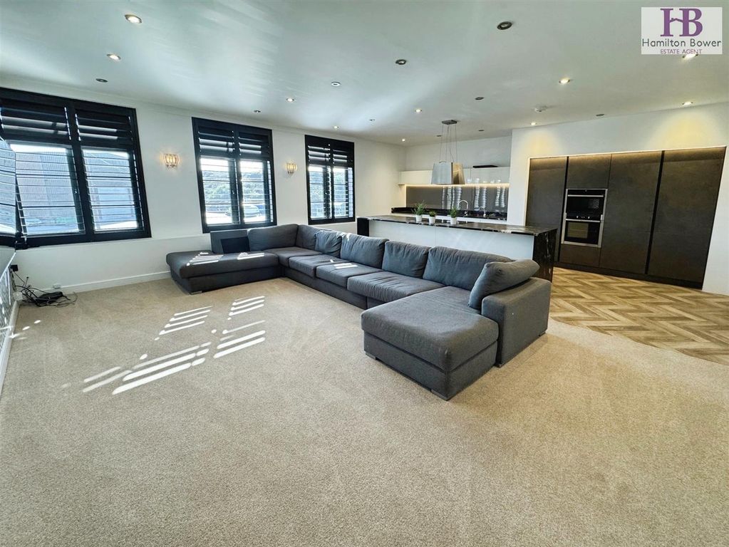 Property photo 1 of 13 6d4Ebb67-Img_3489.Jpeg