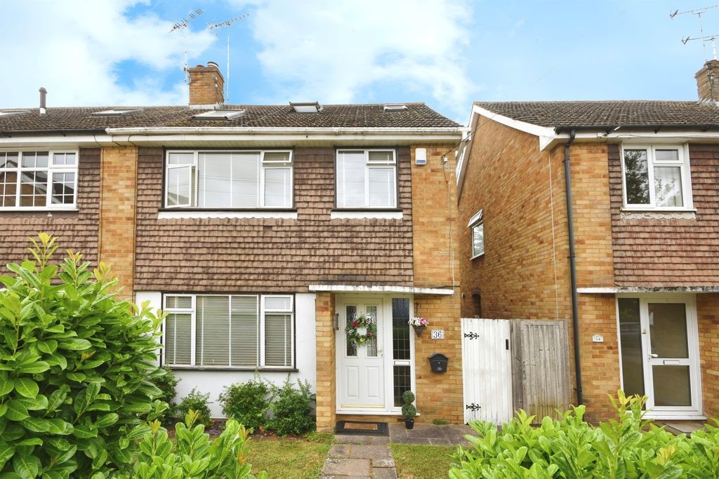 Property photo 1 of 17
