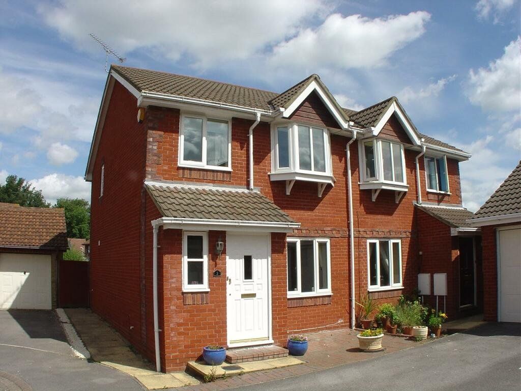 Property photo 1 of 10 Picture No. 17