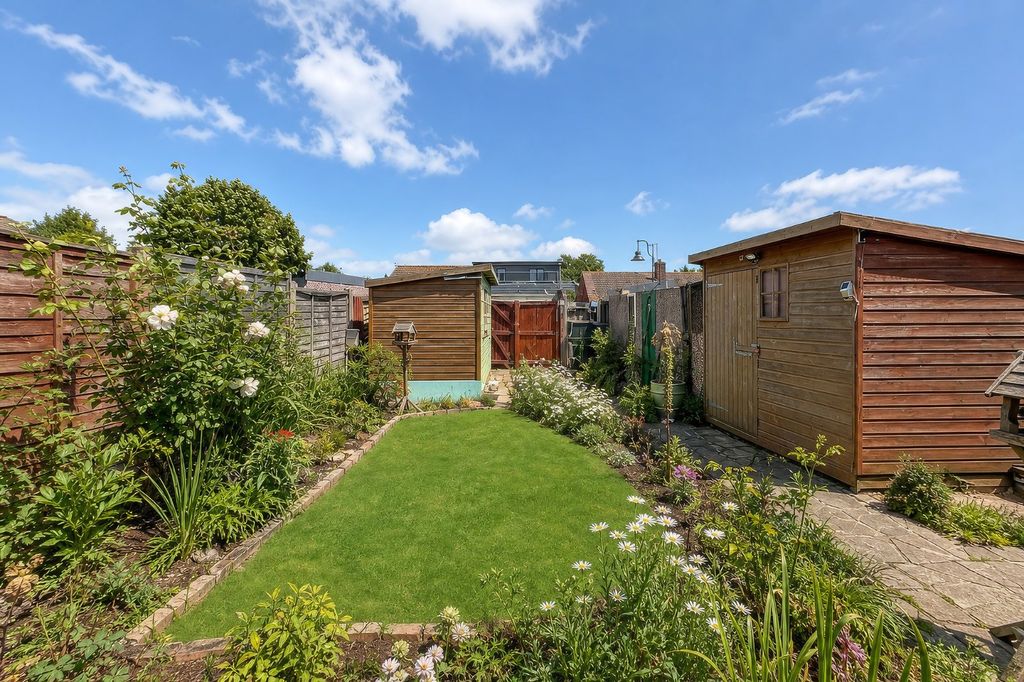 Property photo 3 of 11 Picture No. 07