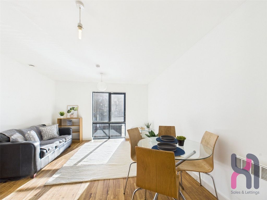 Property photo 1 of 7 Picture No. 11