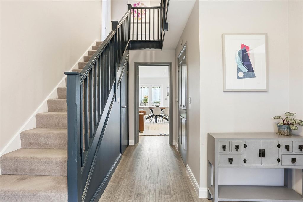 Property photo 2 of 26 1567115229 - 5.Jpg