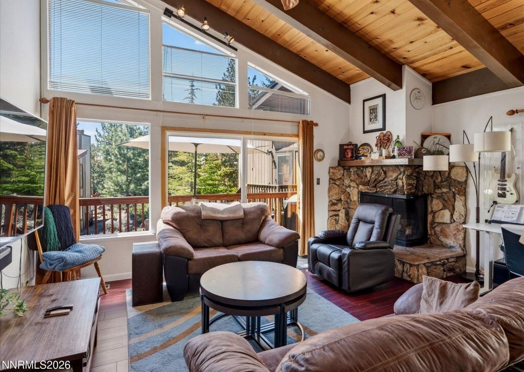 Property photo 2 of 16 <Alttext/>