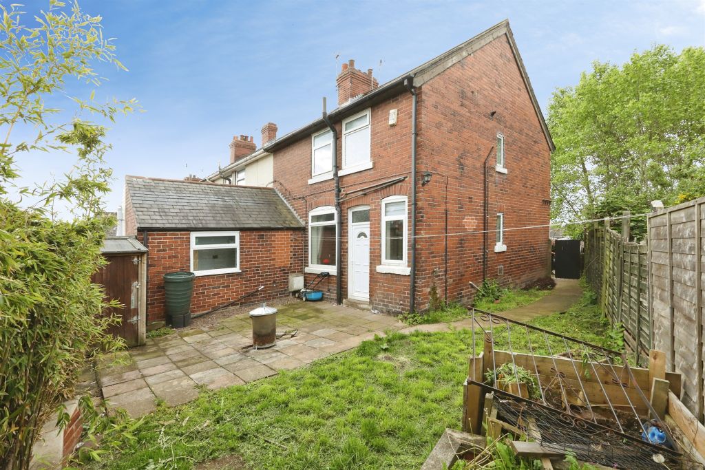 Property photo 2 of 14