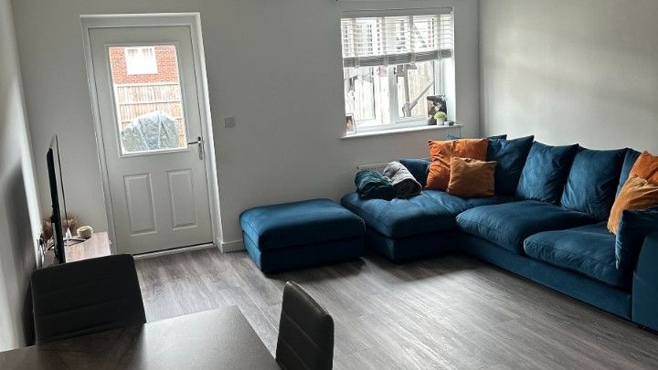 Property photo 3 of 14