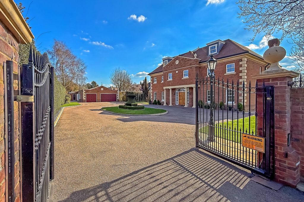 Property photo 2 of 63 Picture No. 07