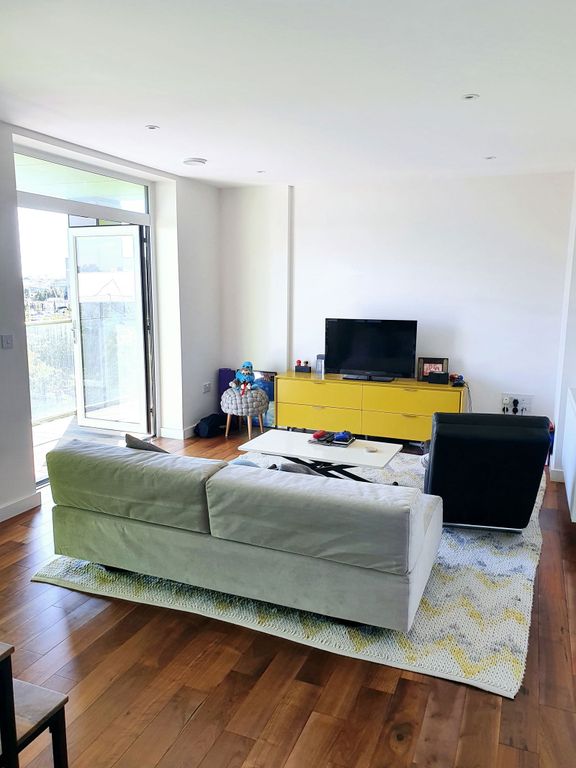 Property photo 3 of 10