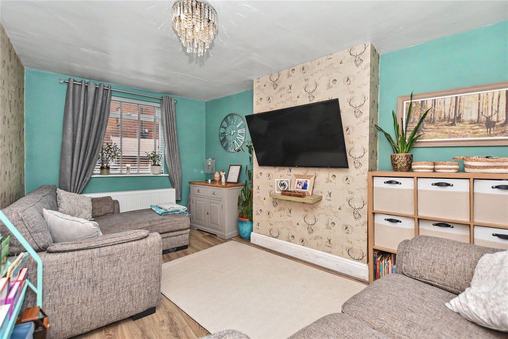 Property photo 2 of 12 Picture No. 07