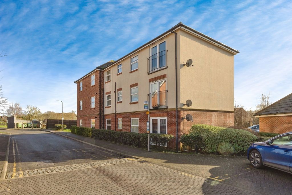 Property photo 1 of 14