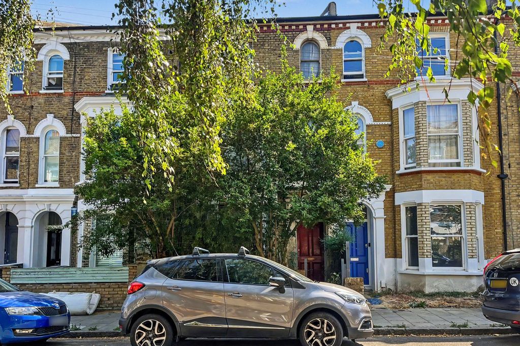 Property photo 1 of 28 36 Stansfield Road, Lambeth, London Sw9 9Rz