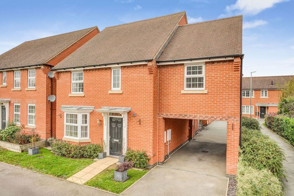 Property photo 2 of 22