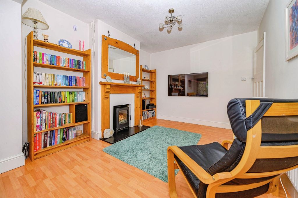 Property photo 3 of 20