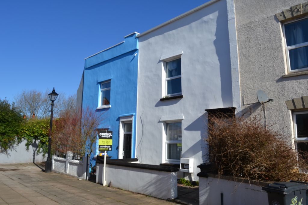 Property photo 1 of 14