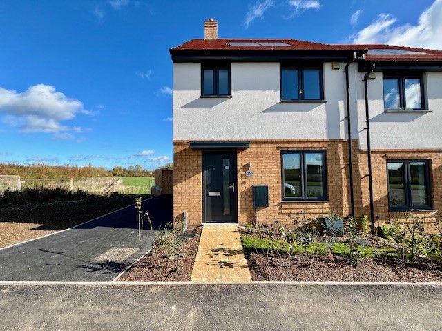 Property photo 1 of 12 Front