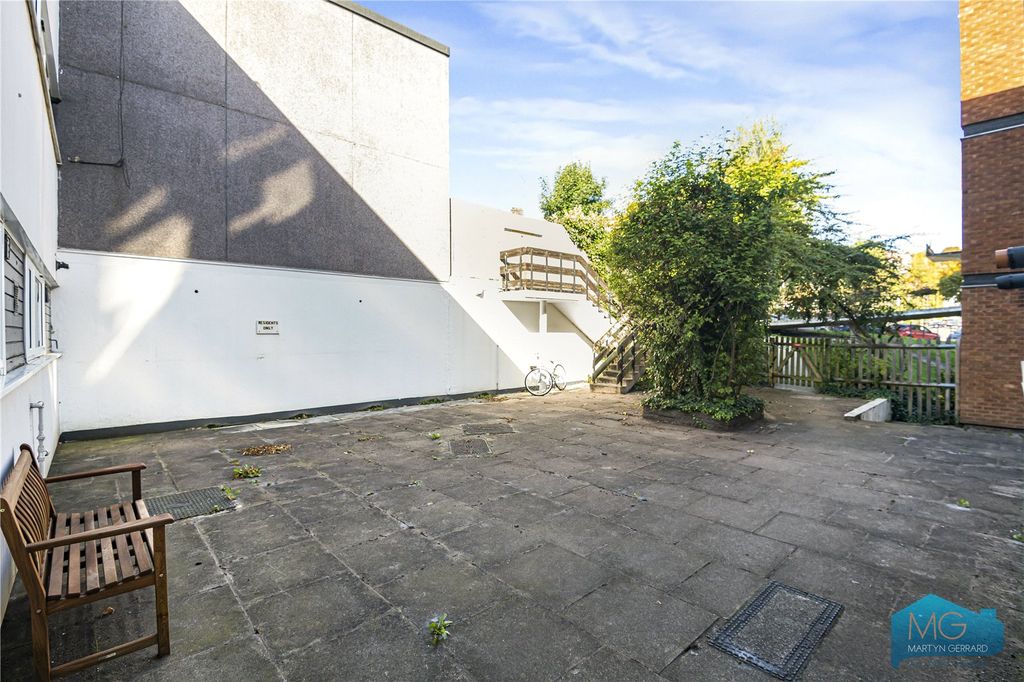 Property photo 3 of 8 Picture No. 07