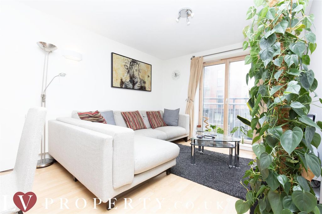 Property photo 3 of 11 N5.Jpg