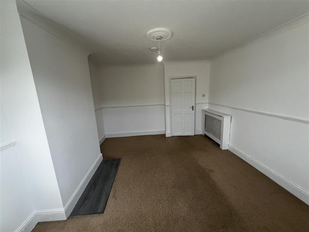 Property photo 3 of 12 Balcony