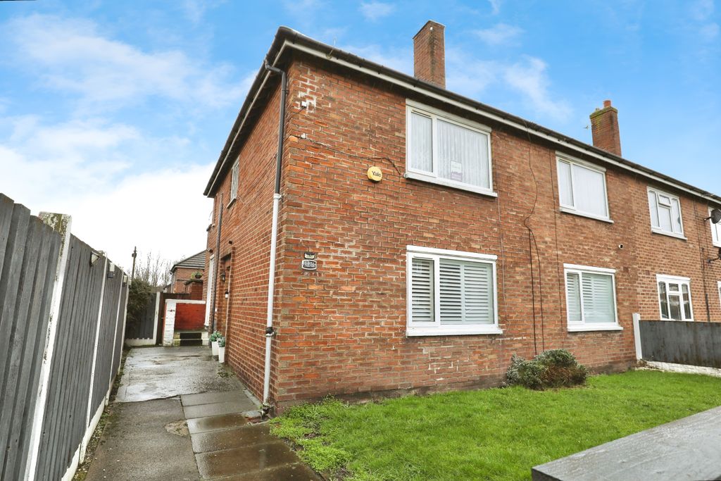 Property photo 1 of 15