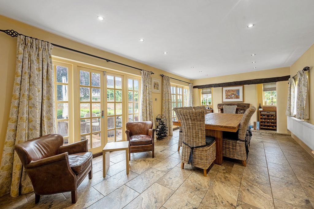 Additional image 6 of 5 bed detached house for sale9 Swinnertons Lane, Yelvertoft, Northampton Northamptonshire NN6