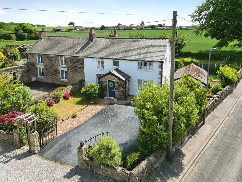 Property photo 1 of 37