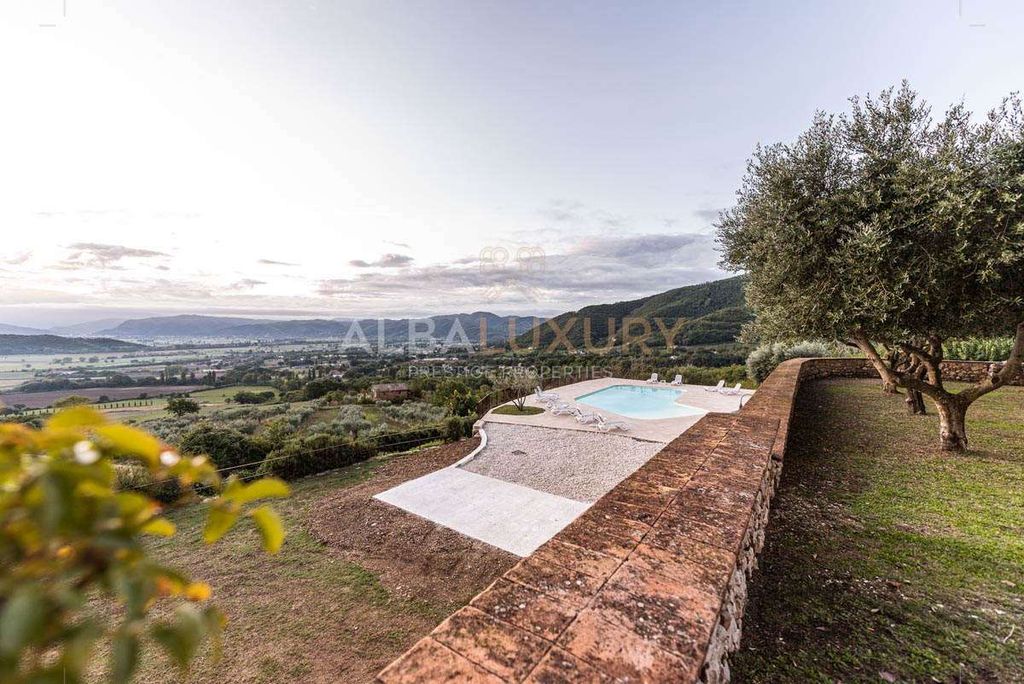 Property photo 3 of 24