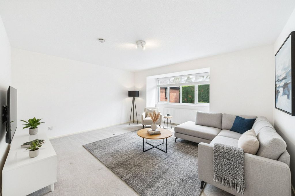 Property photo 2 of 10 Picture No. 14