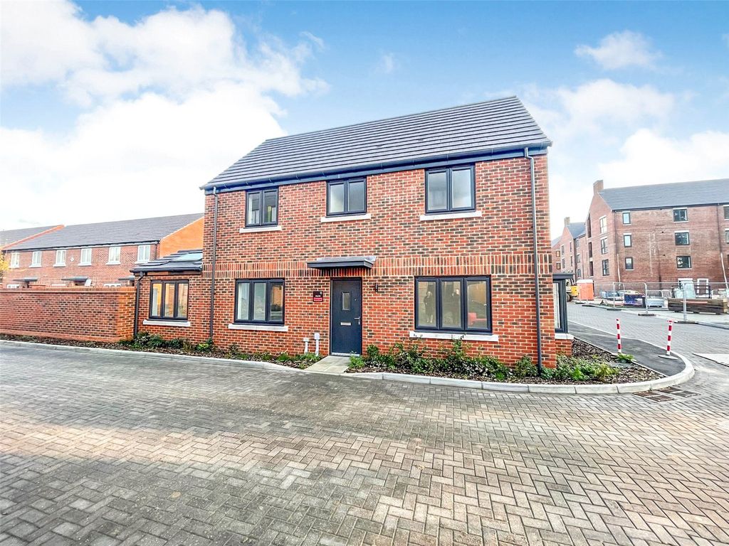 Property photo 1 of 17 Front