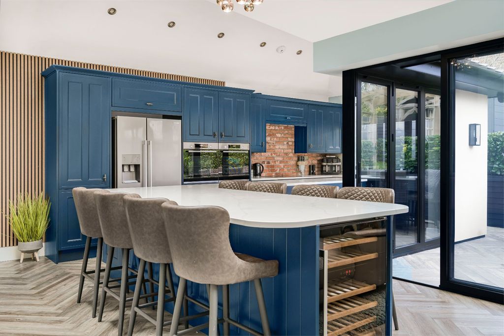 Property photo 2 of 40 Open Plan Living