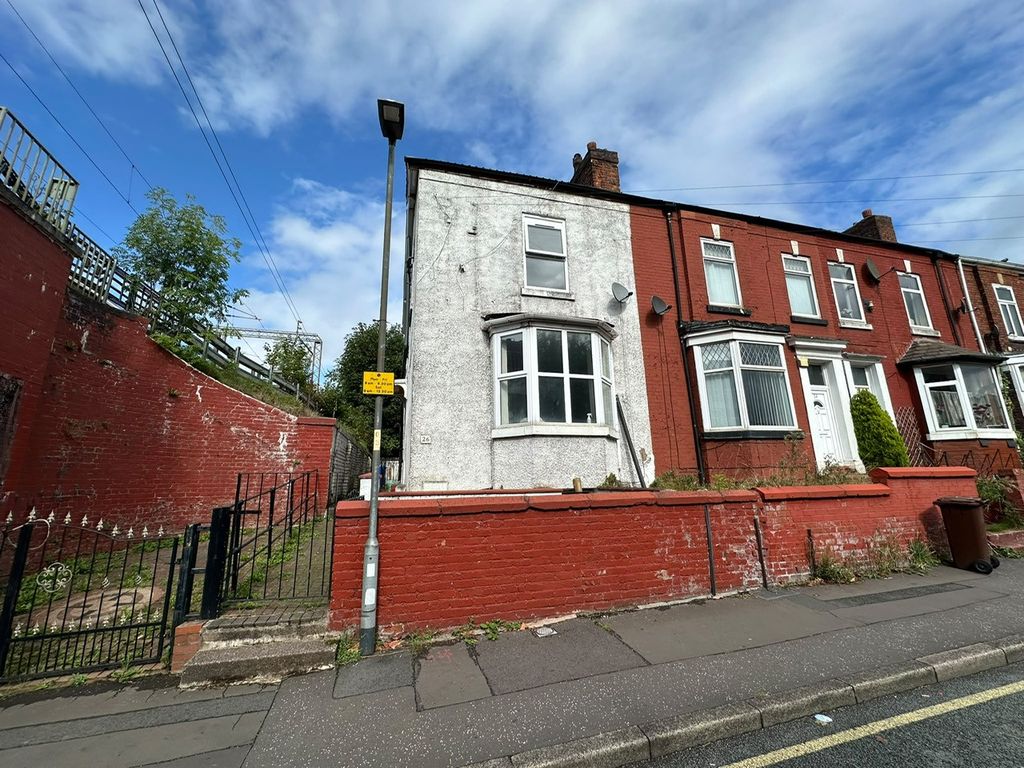 Property photo 1 of 11