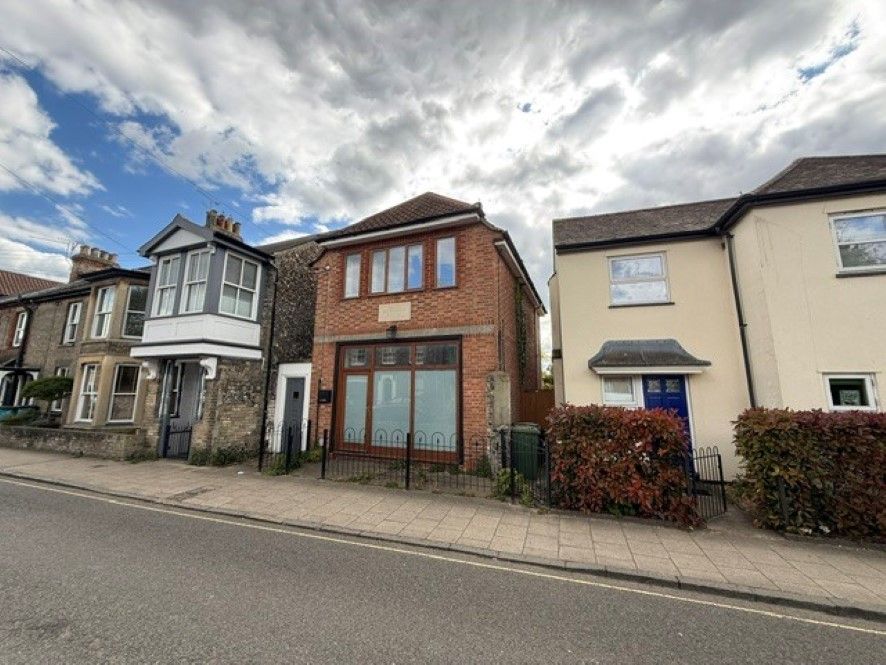 Property photo 1 of 11