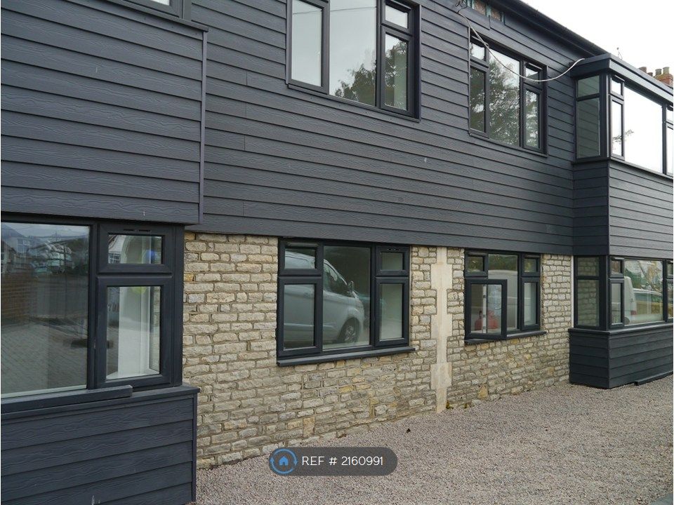 Property photo 1 of 11 Front View