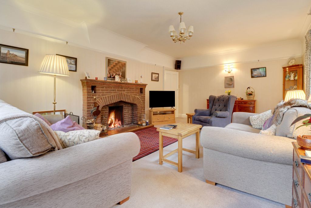 Property photo 2 of 29 Living Room