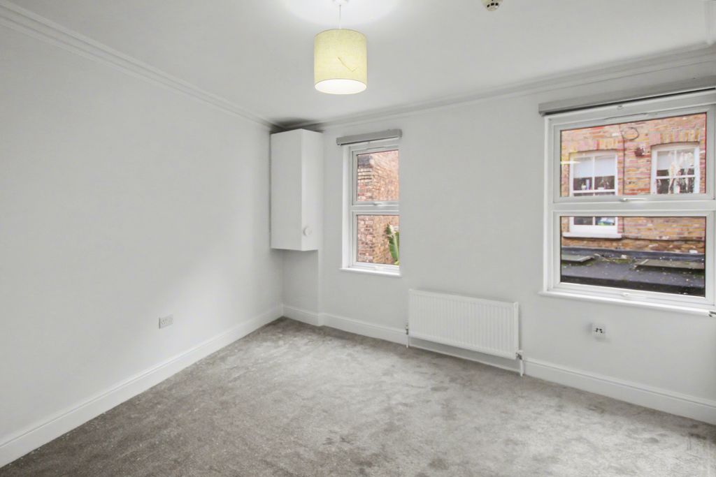 Property photo 3 of 8 4.Jpg