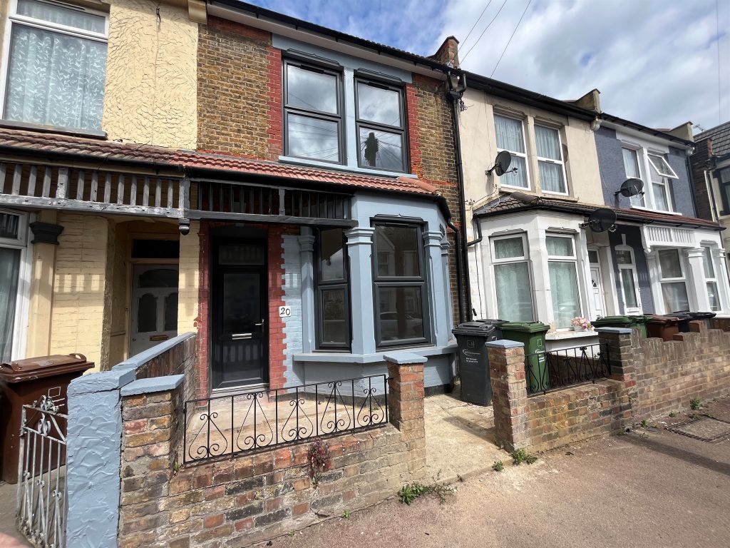 Property photo 1 of 26
