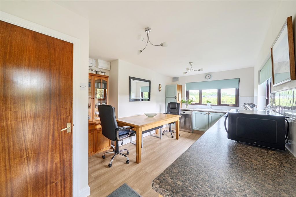 Additional image 10 of 3 bed detached bungalow for saleLlanarth SA47