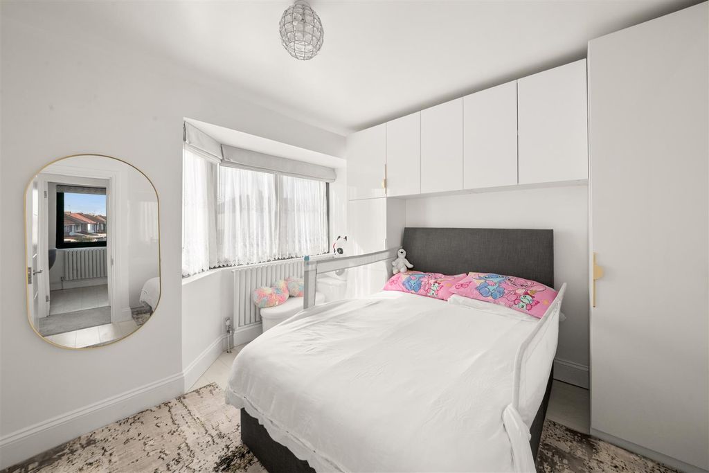 Additional image 9 of 3 bed semi-detached house for saleFredora Avenue, Hayes UB4