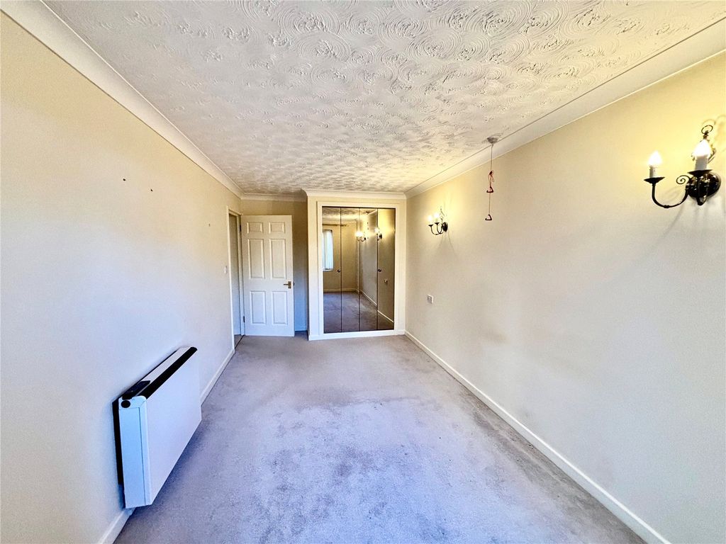 Property photo 3 of 10 Picture No. 20