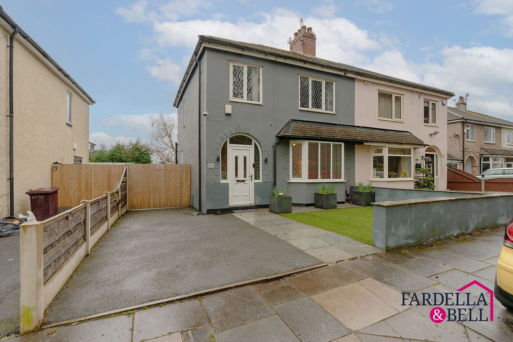 Property photo 1 of 14