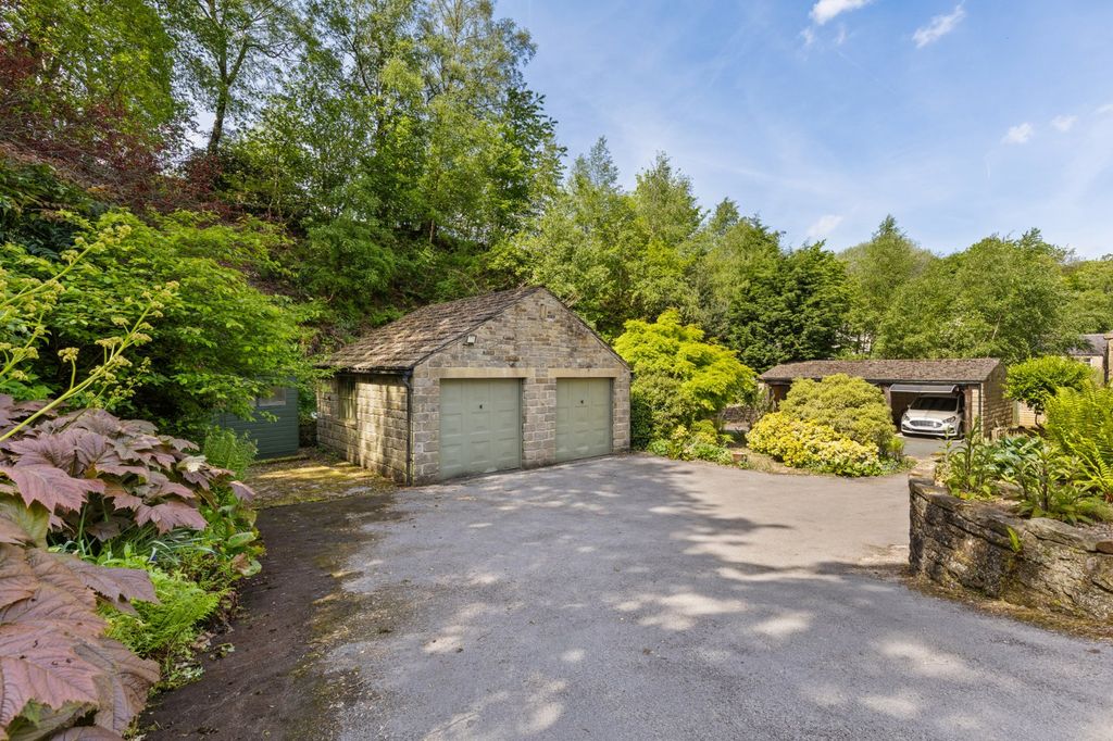 Additional image 5 of 4 bed detached house for saleHepworth Road, Jackson Bridge, Holmfirth HD9