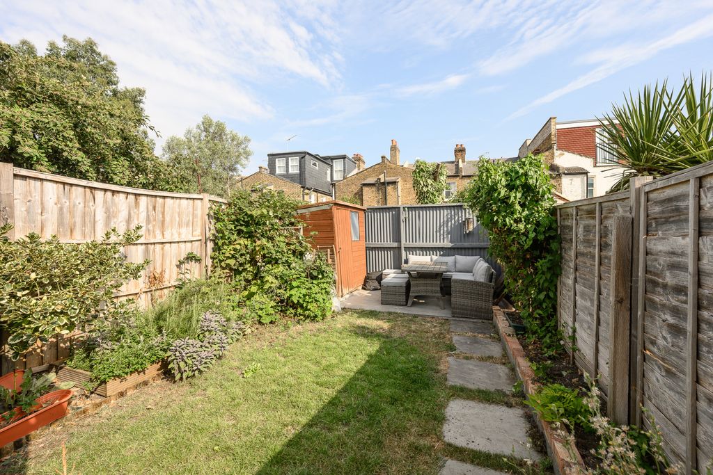 Property photo 3 of 10 Picture No. 09