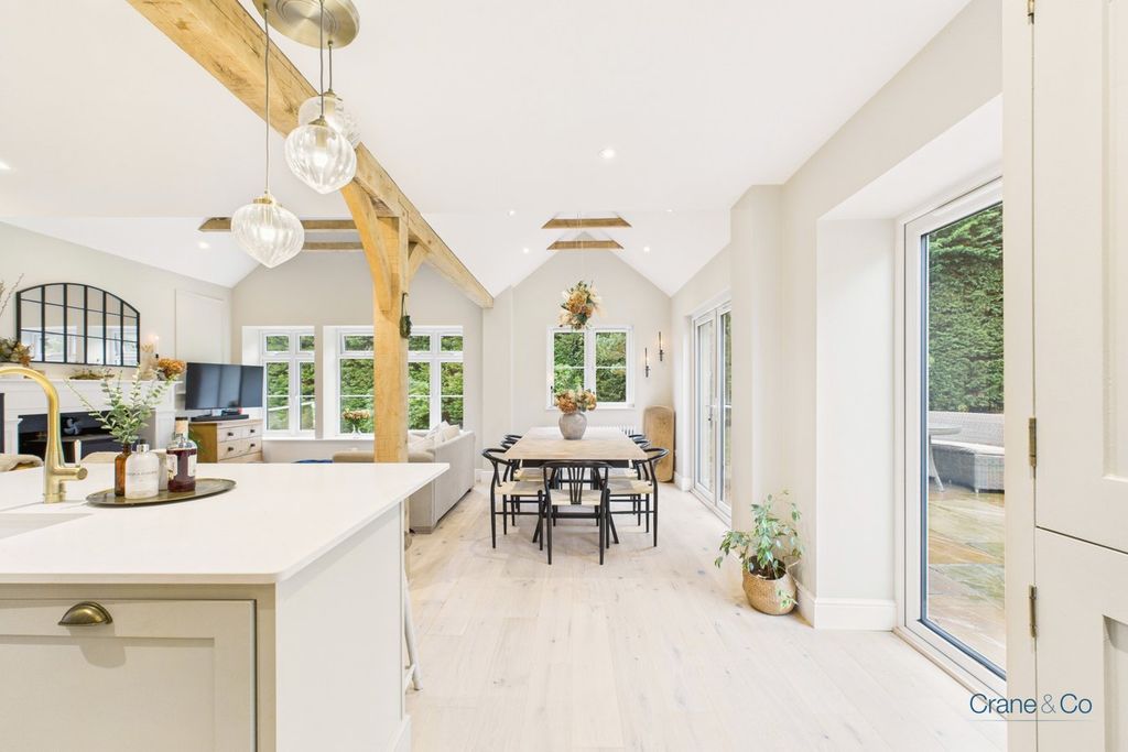 Property photo 3 of 55