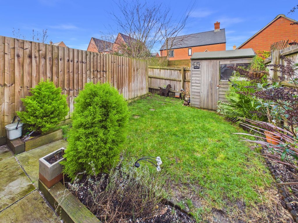 Property photo 2 of 20