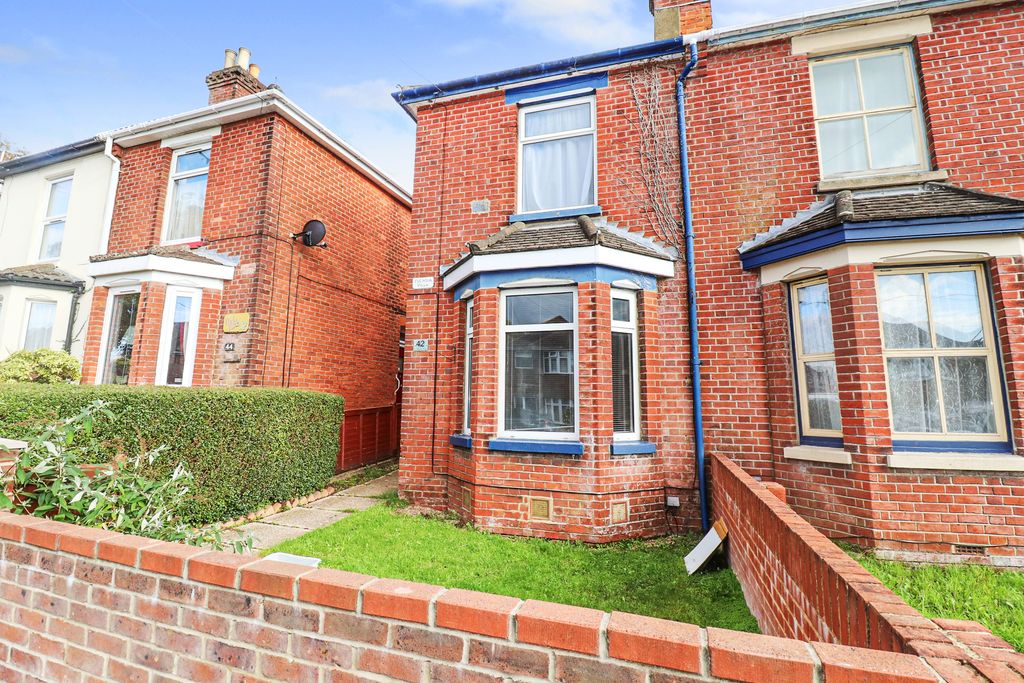 Property photo 1 of 13 Img_0402Dp