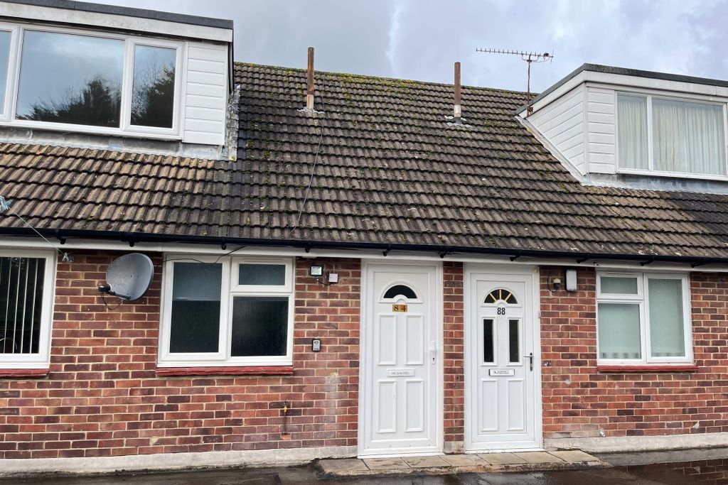 Property photo 1 of 9 Front