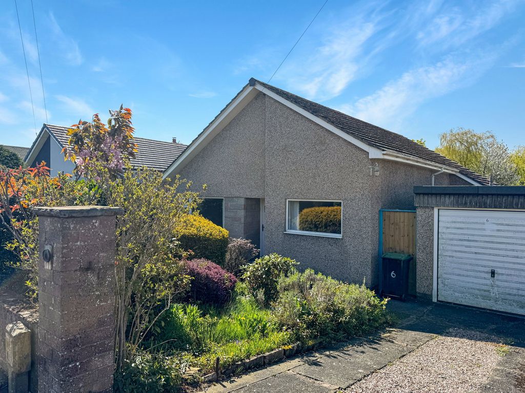 Property photo 1 of 19