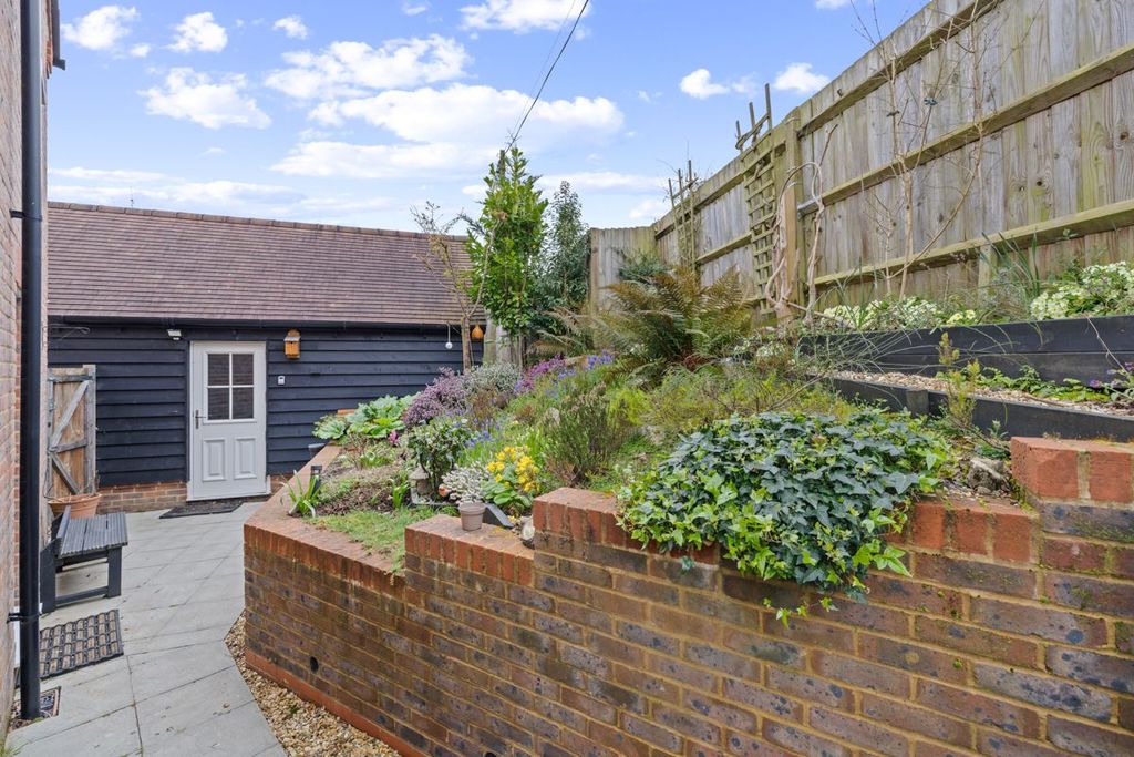 Additional image 29 of 4 bed detached house for saleTanners Reach, Petersfield, Hampshire GU32
