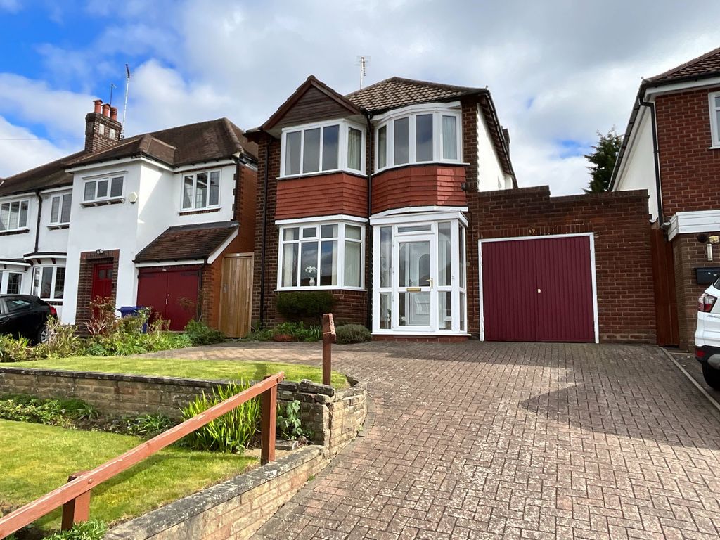 Property photo 1 of 18