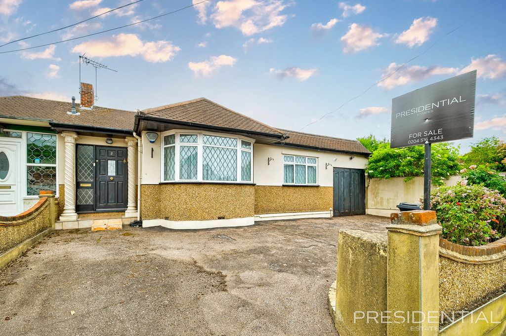 Property photo 1 of 30